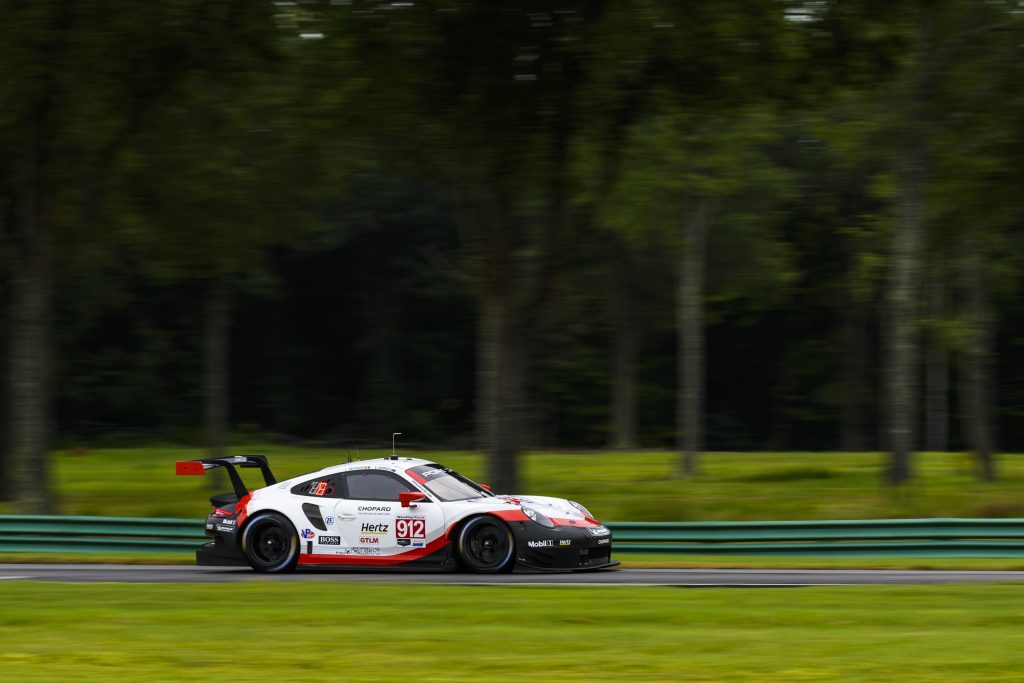Porsche 911 RSR (912), Porsche GT Team: Earl Bamber (NZ), Laurens Vanthoor (B)