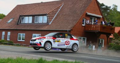 Max Reiter siegt beim Auftakt des ADAC Opel e-Rally Cup vor Timo Schulz und Calle Carlberg